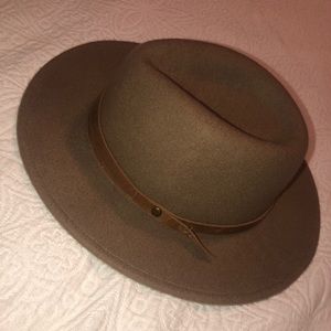 FRYE hat